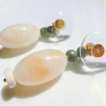 marble eggの画像