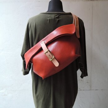 神戸　ORZO　メッセンジャーBAG(S)　レッドの画像