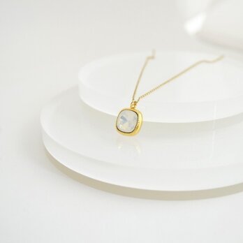 Swarovski(White Opal) Necklaceの画像