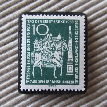 ドイツ　切手ブローチ1276の画像