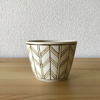 矢羽根模様のそば猪口 01