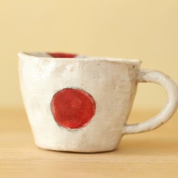 粉引き手びねりうめぼしのデミタスカップ。