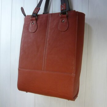 ワイルドな革の縦型トート