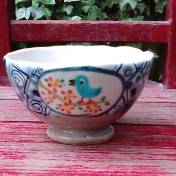 青い鳥とうさぎの御飯茶碗の画像