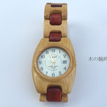 木の腕時計（青森ひば）の画像