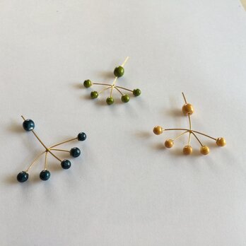 minatos -navy blue with porcelain catch-