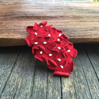 革花のスリーピン(花芯つき)  タマゴサイズ  赤の画像