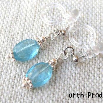 マダガスカル産　ネオンブルーアパタイト　ノンホールピアス　SV925