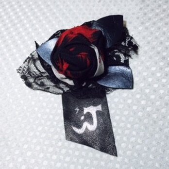 JIN  革と着物とレースの薔薇　コサージュ　＊　赤と黒着物＆革＆レースの画像