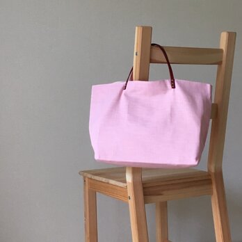 A4横の革持ち手トート（ふんわりピンク）