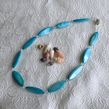 【20%OFF】鮮やかブルーのシェルネックレス　MN0816-003