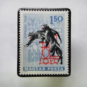 ハンガリー　切手ブローチ1349の画像