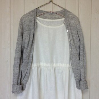 リネン(オフ白）ｷﾞｬｻﾞｰｽﾘｰﾌﾞワンピース