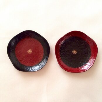 華の豆皿 (黒×朱) 2枚セット 乾漆の画像