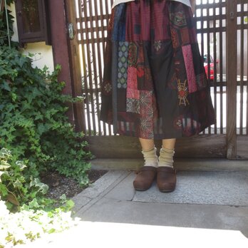 着物リメイク☆紬パッチでふんわりレトロモダンな秋色スカート７６㎝丈の画像