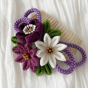 〈つまみ細工〉梅と小菊と江戸打ち紐のコーム(紫)