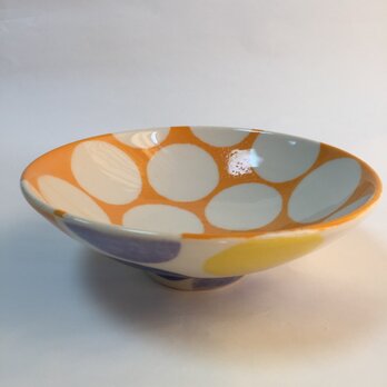 オレンジ水玉の平鉢の画像