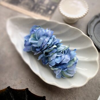 花びらのバレッタ ■ ライラックのふんわりシルエット ■ ライトブルーの画像