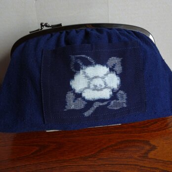 手織り久留米絣：椿のセカンドバッグ（B-36）の画像