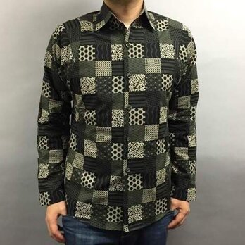 長袖和柄シャツ（市松に文様図）