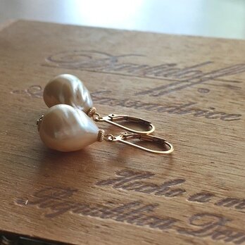 Vintage drop glass pearl　フレンチフックピアス　<n002-ear>の画像