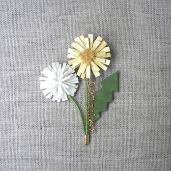 Dandelion ブローチの画像