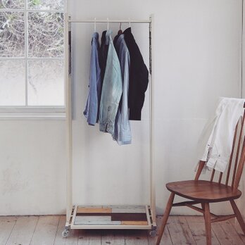 Shabby Chic Hanger Rack