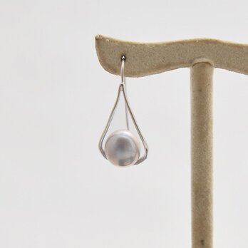 片穴パール（本真珠）ドロップピアス　シルバーモーブの画像