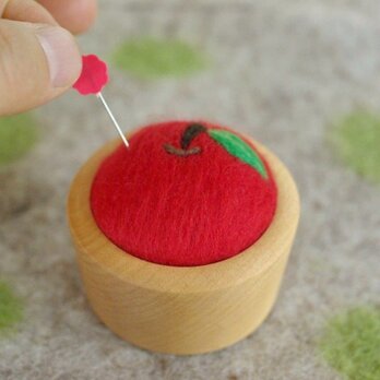 羊毛ピンクッション【針山】りんごの画像
