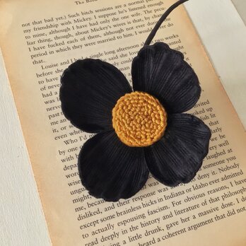 〈染め花〉4petalsコサージュ(L・ブラック)の画像