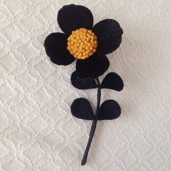 〈染め花〉4petalsコサージュ(M・ブラック)の画像