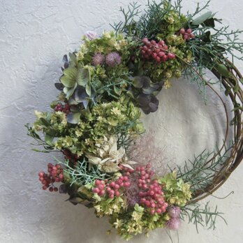 autumn pink berry-wreathの画像