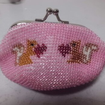 ビーズ編みがま口財布　りす柄 ピンクの画像