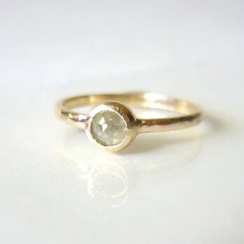 sold ナチュラルダイアモンドの指輪(グレーベージュ)の画像