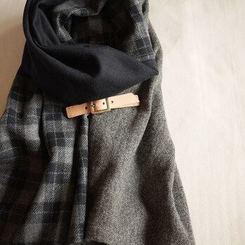 three cloth leathrbelt stole <16aw-c>