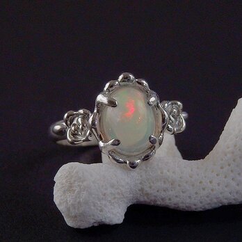 エチオピアオパールの小花リング　13号