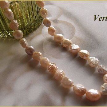 【Vermeil】マルチカラーバロック淡水パールグリフィンショートネックレス