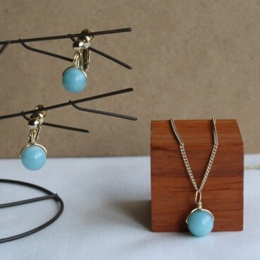 sold【ｾｯﾄ】アマゾナイト ネックレスとイヤリング