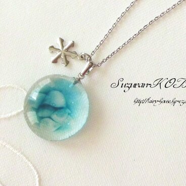 ガラスの雪どけの湖・ネックレスⅡ(フュージング )