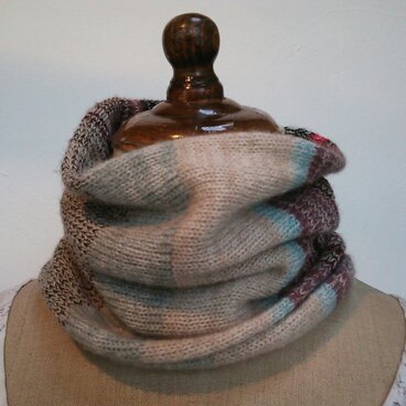 カシミヤのネックウォーマー