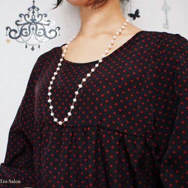 セミラウンド淡水パールのロングネックレス