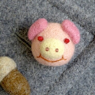 ピンバッジ　 ぶた〈ピンク〉