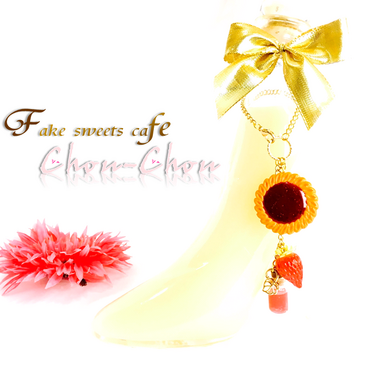 【バックチャーム】大人可愛い❤　ジャムのクッキー ／ 苺ver.