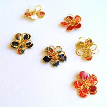 ちょこっと和柄のフラワーピアス