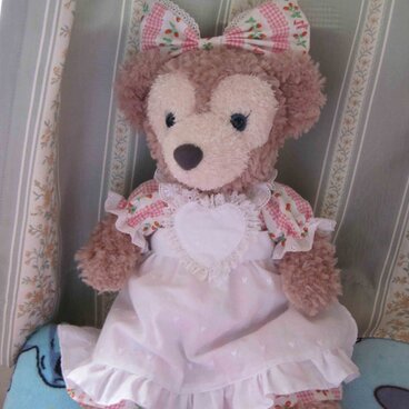 シェリー・メイの洋服エプロン付き