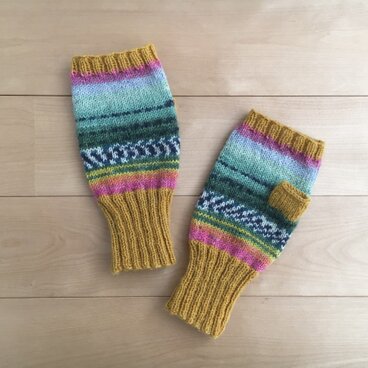 （送料無料】あったかハンドウォーマー＊マスタード＊