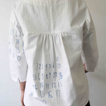 背中キュートな数字プリントのプルオーバー No.13