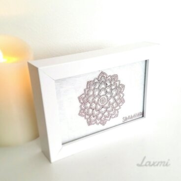 スワロフスキーのチャクラアート　Chakra 7