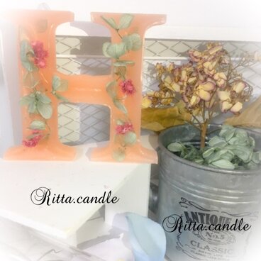 イニシャルアロマオブジェ