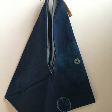 藍絞り染め あずま袋